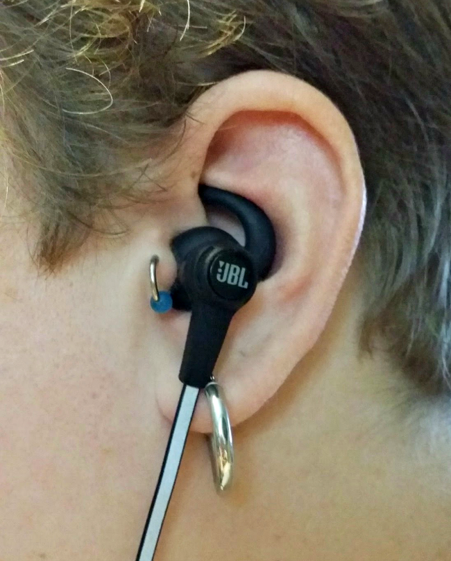 jbl earphone in ear