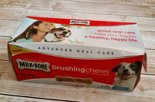 Keeping your pup's teeth healthy with Milk Bone Brushing Chews ToBeThode